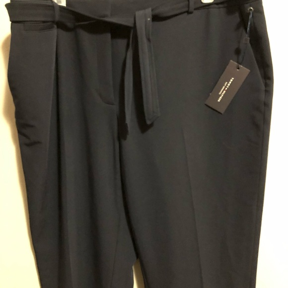 Tommy Hilfiger pants - Picture 1 of 3